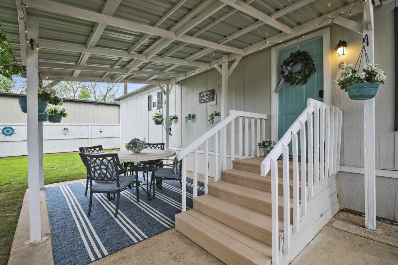 Pet-Friendly Lake Dallas Home Near Lewisville Lake Экстерьер фото